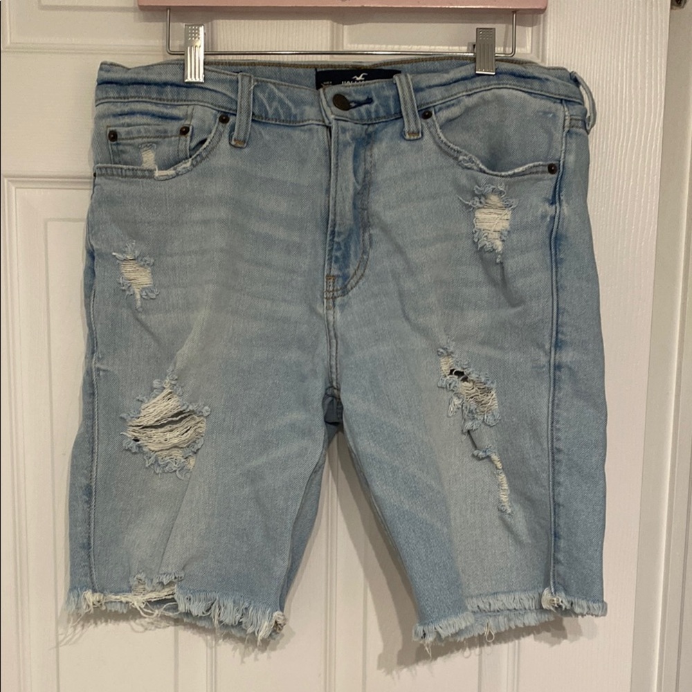 Hollister Men's Distressed Denim Shorts Light Wash Frayed Size 33